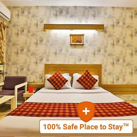 Hotel Tulsi Vadodara Kültér fotó